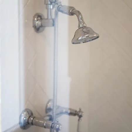 Dom Nad Stawem Domatowo