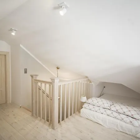 Dom Nad Stawem * Domatowo