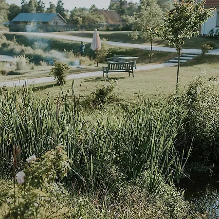 Dom Nad Stawem Сasa de vacaciones *