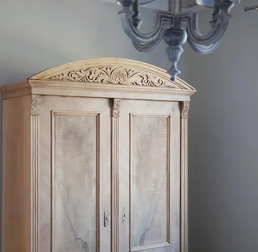 Dom Nad Stawem Domatowo