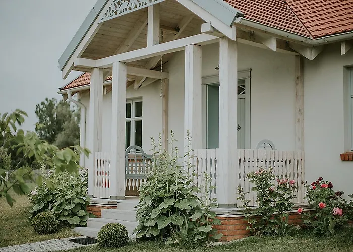 Dom Nad Stawem Dom wakacyjny *